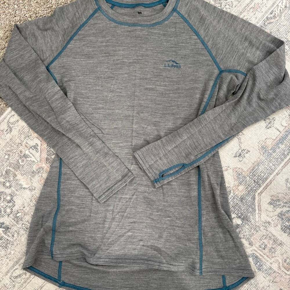 L.L. Bean Women's Cresta Midweight 250 Merino Wool Crew Top Gray